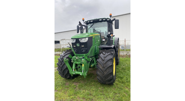 Traktor John Deere 6250R