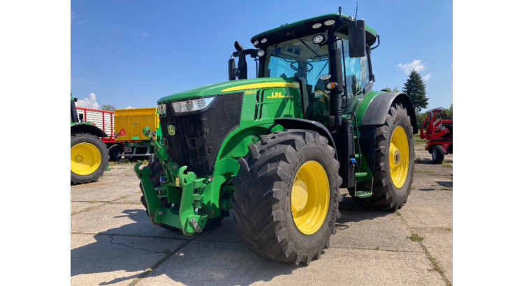 Traktor John Deere 7250R