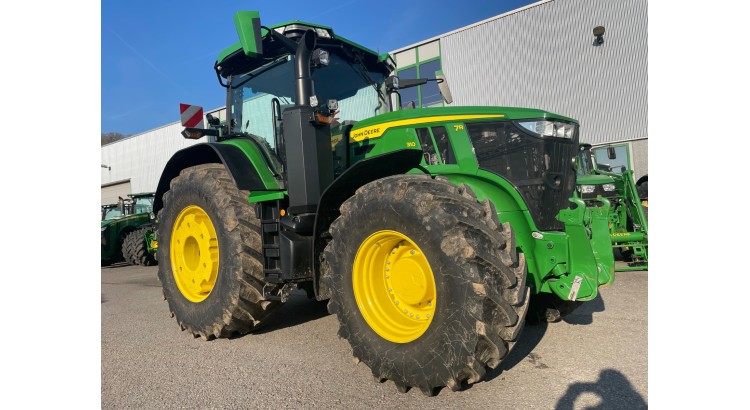 Traktor John Deere 7R 310