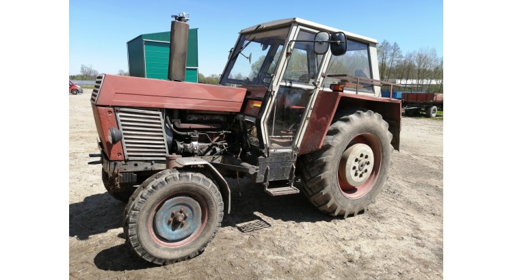 Traktor Zetor 8011