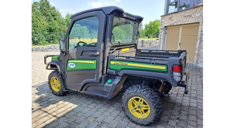 Gator John Deere XUV 865M