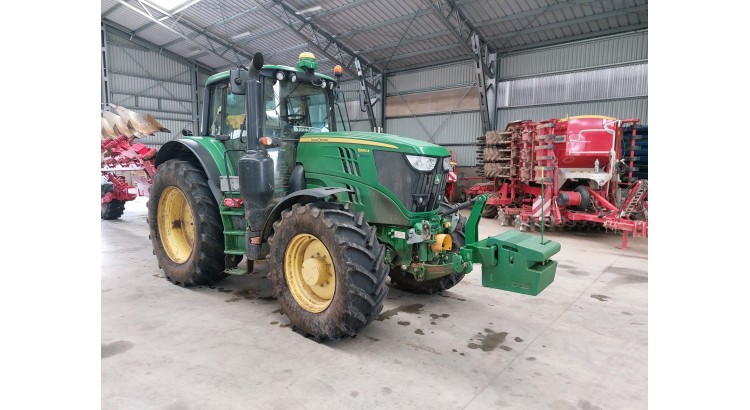 Traktor John Deere 6195M