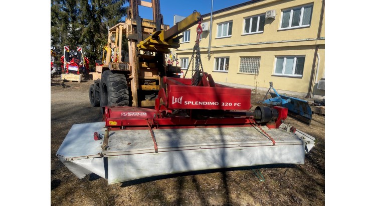 Čelní žací lišta LELY Splendimo 320 FC