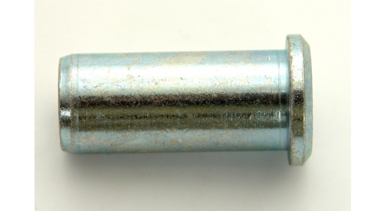 995630 Čep s hlavou 20x45