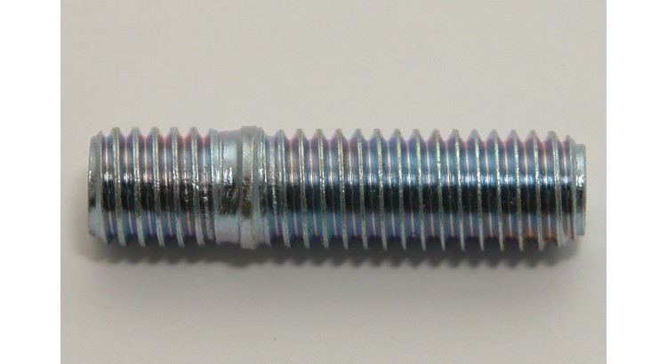 Šroub M8x22