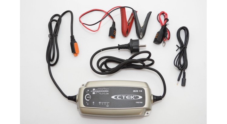 Ctek MXS 10 Nabíječka baterií