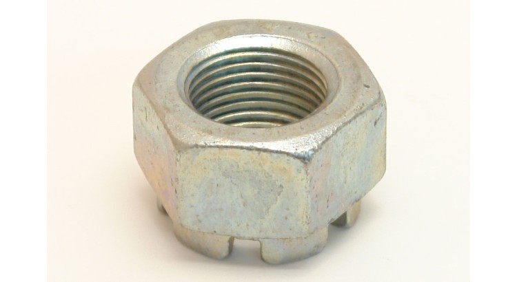 Matice M36x4 korunk. vys