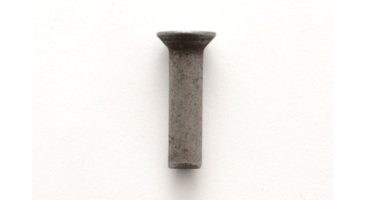 Fortschritt E512 58-37 Nýt 5x16 zapuštěná hlava