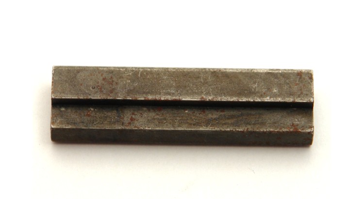 GKN Walterscheid 1331737 / 16.50.25 / 331737 Klínek spojky F5/2, 13x7x49,5