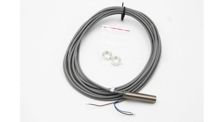 Snímač s kabelem L=5m(9004.18.38) NBB4-12GM50-E3-5M