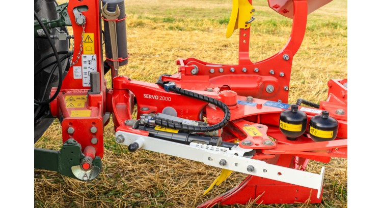 Pöttinger SERVO 2000