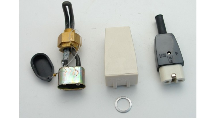 Zetor 17.028.901 Ohřívač chladící kapaliny 6V F