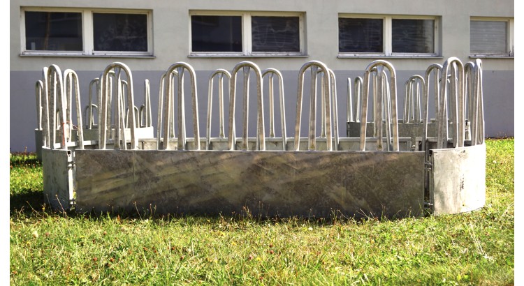 Příkrmiště oválné  - 22 hlav