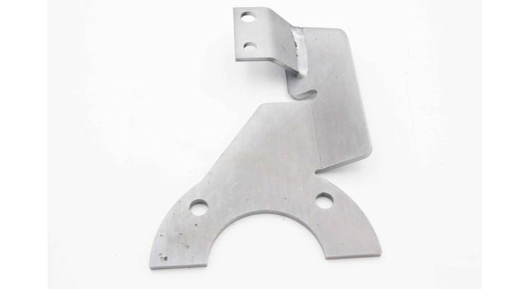 Příložka žacího disku levá - metač