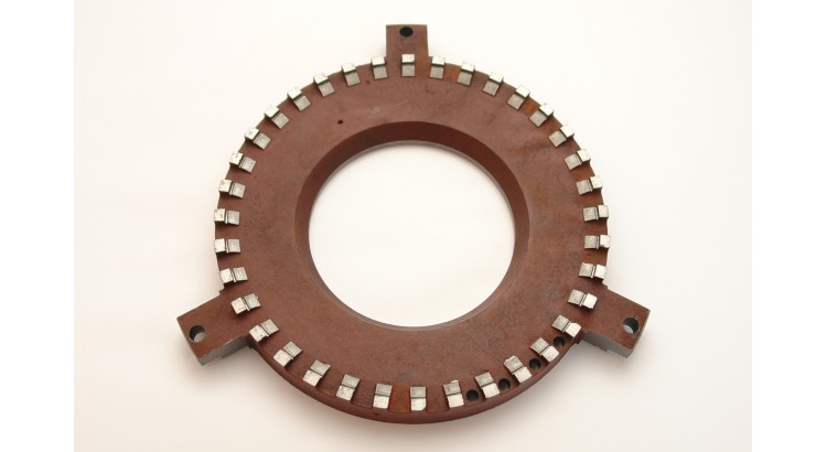 70011171 Tlačný věnec spojky pojezdu