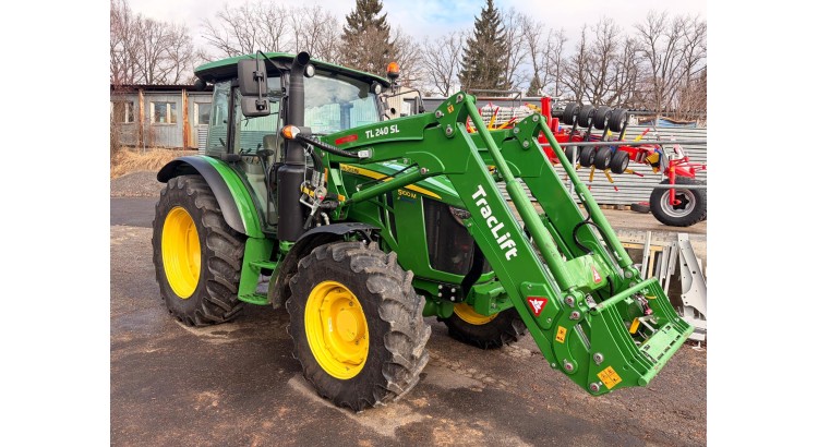 Traktor John Deere 5100M