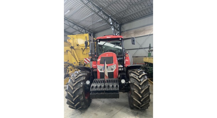 Traktor Zetor Forterra HD 140