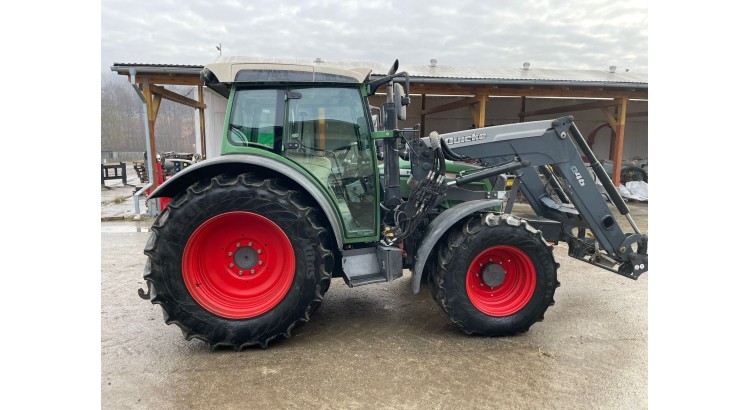 Traktor Fendt 211