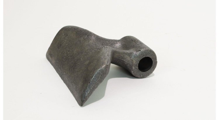 Kladivo mulčovače, pr. díry 20,5 mm