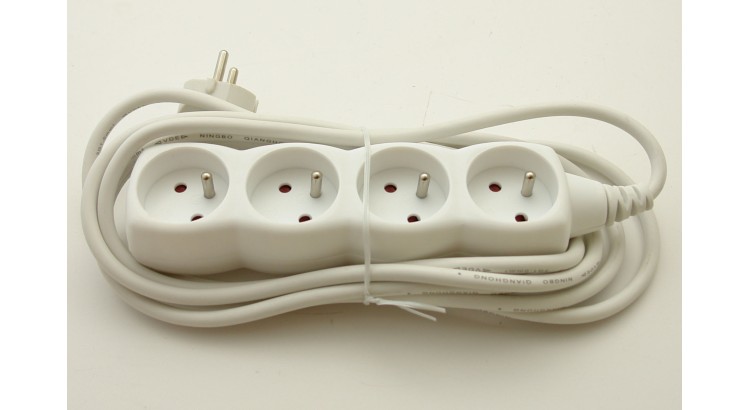 Emos P0410 Prodlužovák 4 zásuvky 10 m ~250 V/10 A