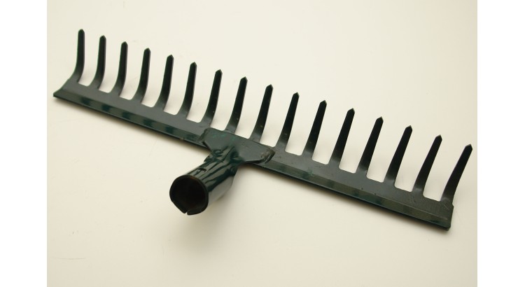 Hrábě železné 16-hroté M