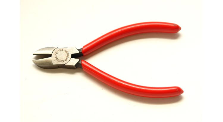 Knipex 7601125 Boční štípací kleště pro el.mechaniky