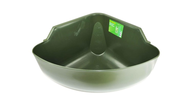 EUROFARM 3259 Plastový žlab pro koně rohový zelený 31 l  bez hrany proti okusu