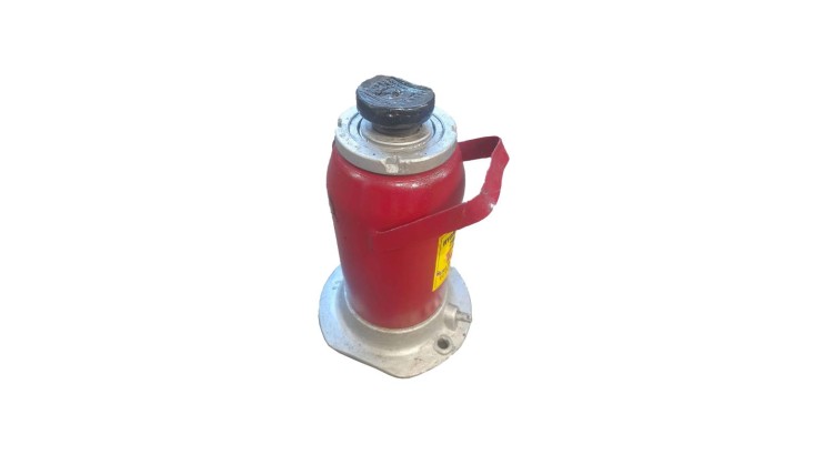 Zvedák 12 t - repas