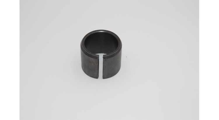 Pouzdro 40/50x40 ocel