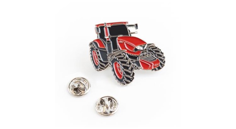 Odznak Zetor „Zetor by Pininfarina“