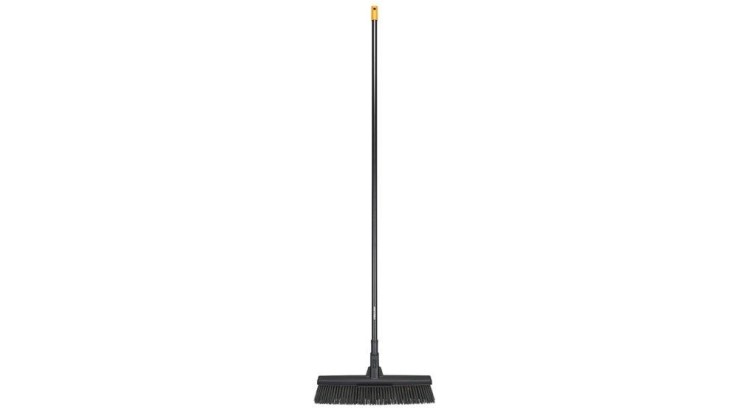 FISKARS Solid 1025926 Univerzální koště L