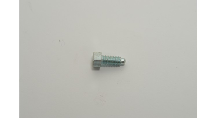 Šroub M 6x15