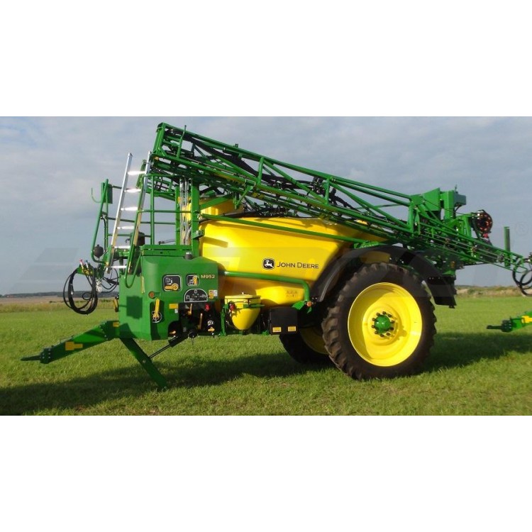 JohnDeere postřikovač M900 obr. 2