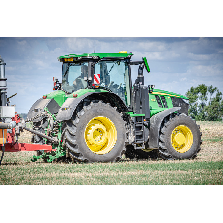 John Deere 7R 2021