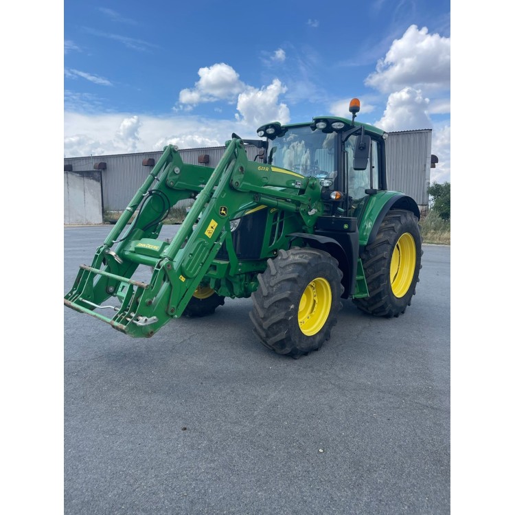 Traktor John Deere 6120M + čelní nakladač 623R