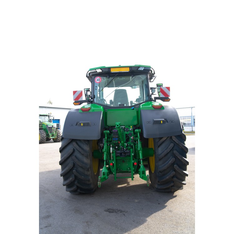 Traktor John Deere 7R 310