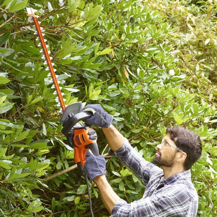 BLACK&DECKER BEHTS501 Plotostřih elektrický 600 W lišta 60 cm