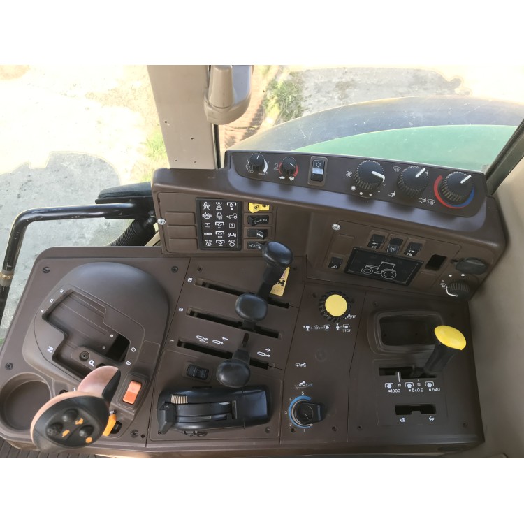 Traktor John Deere 6920S