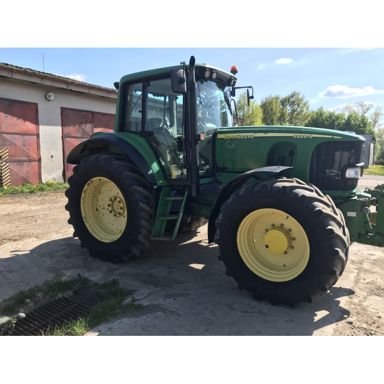 Traktor John Deere 6920S
