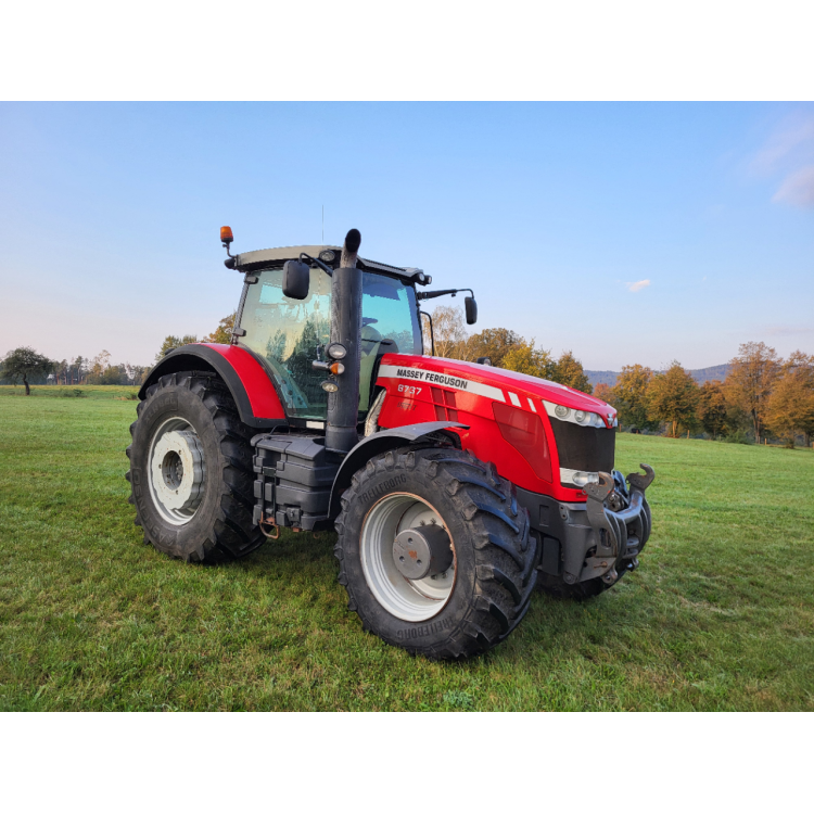 Traktor Massey Ferguson 8737