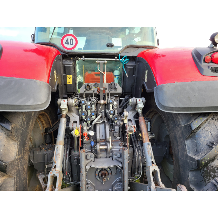 Traktor Massey Ferguson 8737
