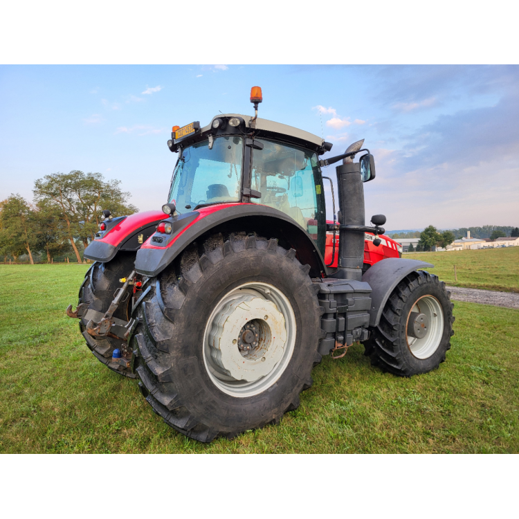 Traktor Massey Ferguson 8737