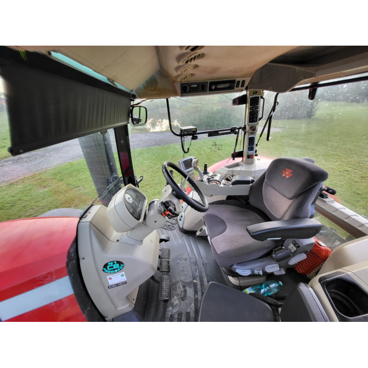 Traktor Massey Ferguson 8737
