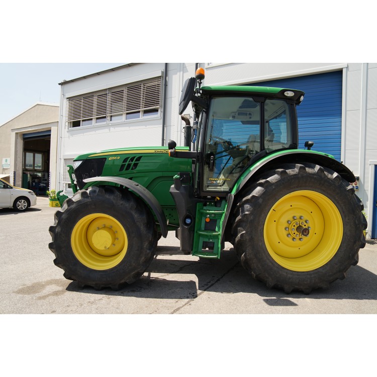 Traktor John Deere 6155R