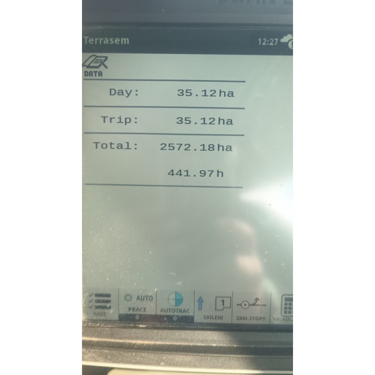 Secí stroj Pöttinger Terrasem V9000