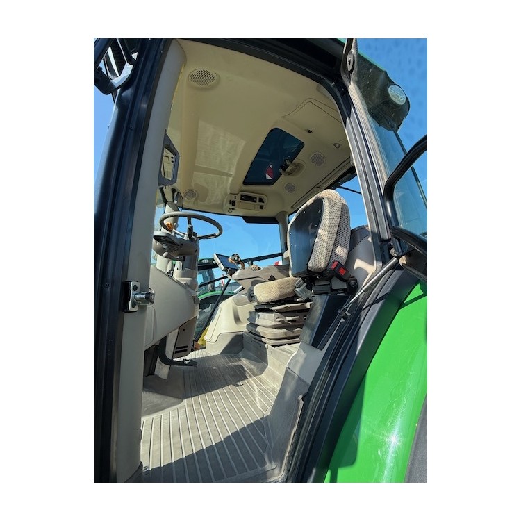 Traktor John Deere 6250R