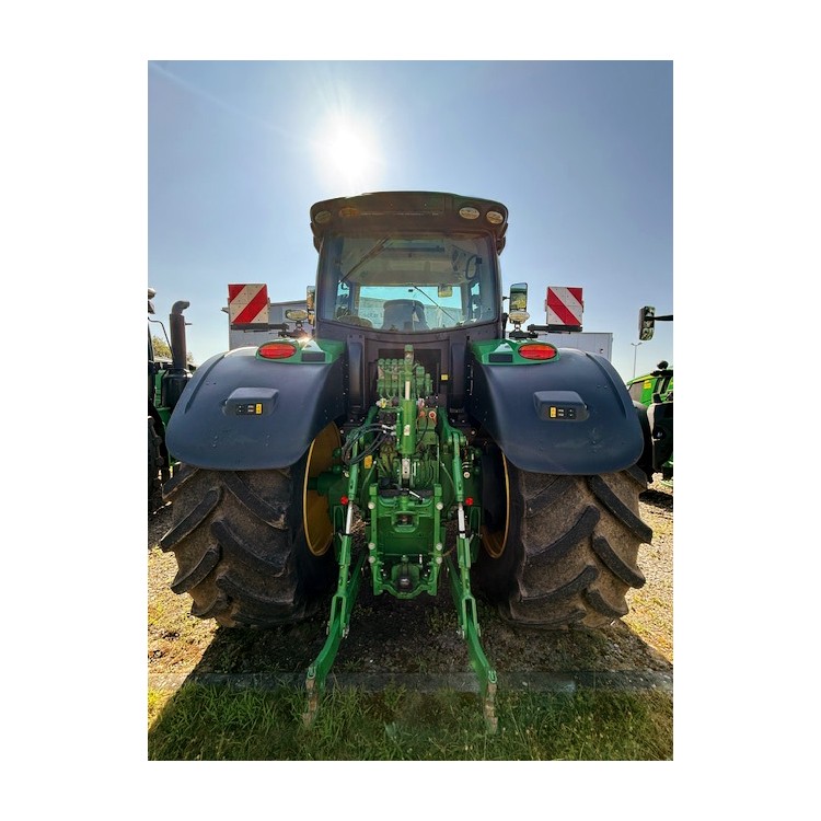 Traktor John Deere 6250R