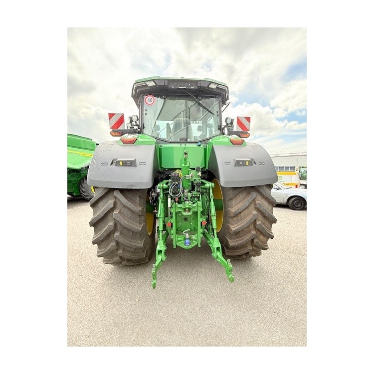 Traktor John Deere 7R 310