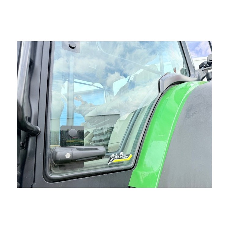 Traktor John Deere 7R 310