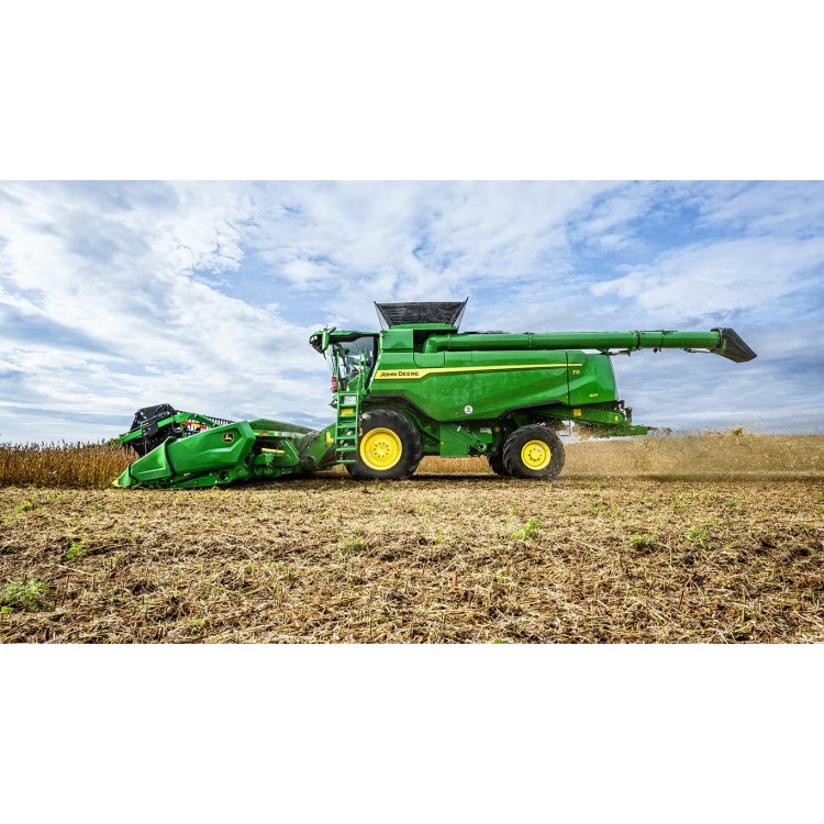 John Deere T6